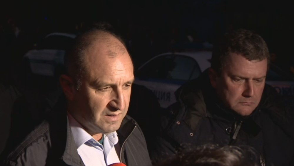 Работи се по абсолютно всички версии Надявам се това мащабно